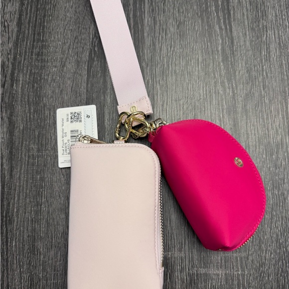Lululemon Dual Pouch Wristlet Wallet - Blissful Pink/Calypso Pink - Picture 3 of 16